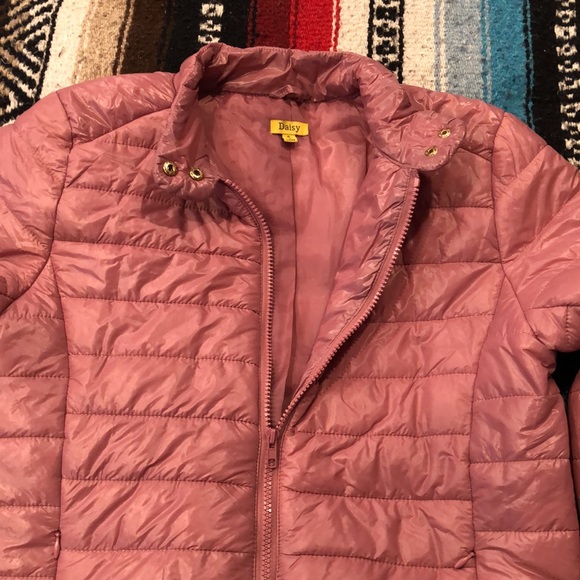 New light weight puffer jacket Blush color size small - Picture 4 of 6